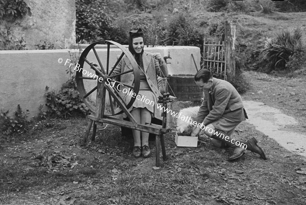 WOOLEN MILLS OLD SPINNING WHEEL